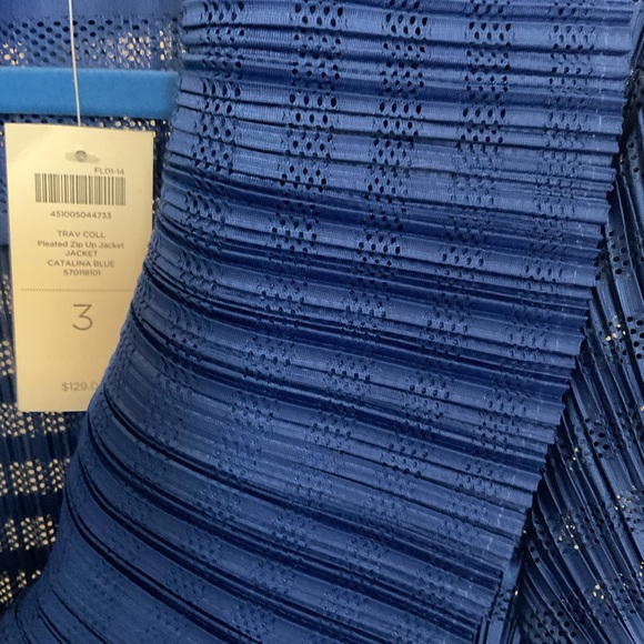 CHICO’S TRAVELERS COLLECTION PLEATED ZIP UP JACKET 3 (14/16) - Picture 2 of 4